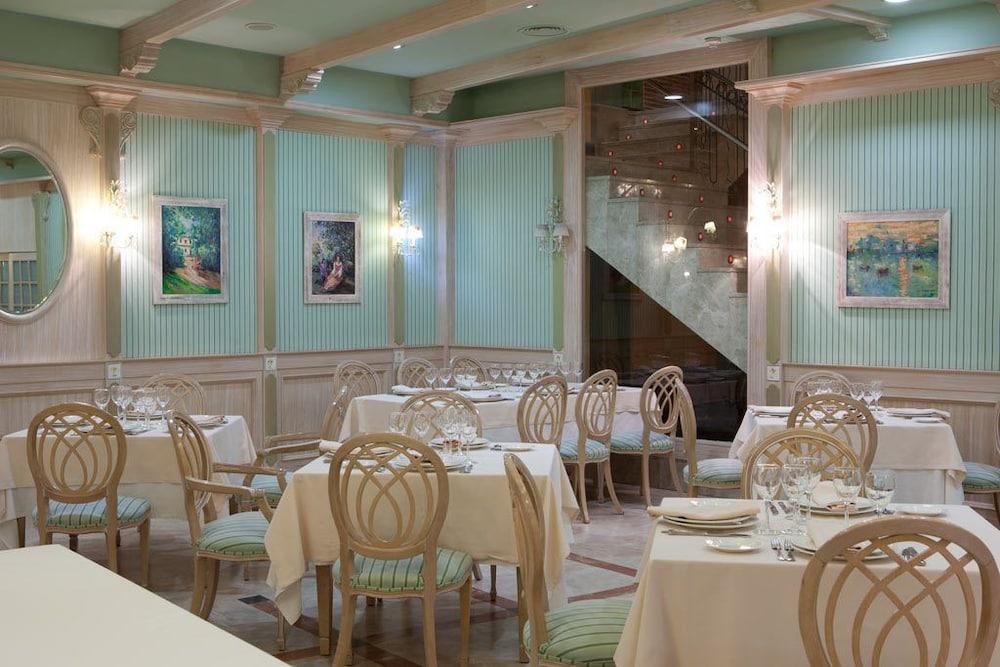 Hotel Azofra Бургос Екстер'єр фото