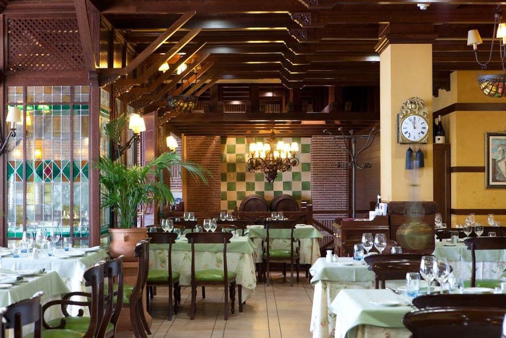 Hotel Azofra Бургос Екстер'єр фото